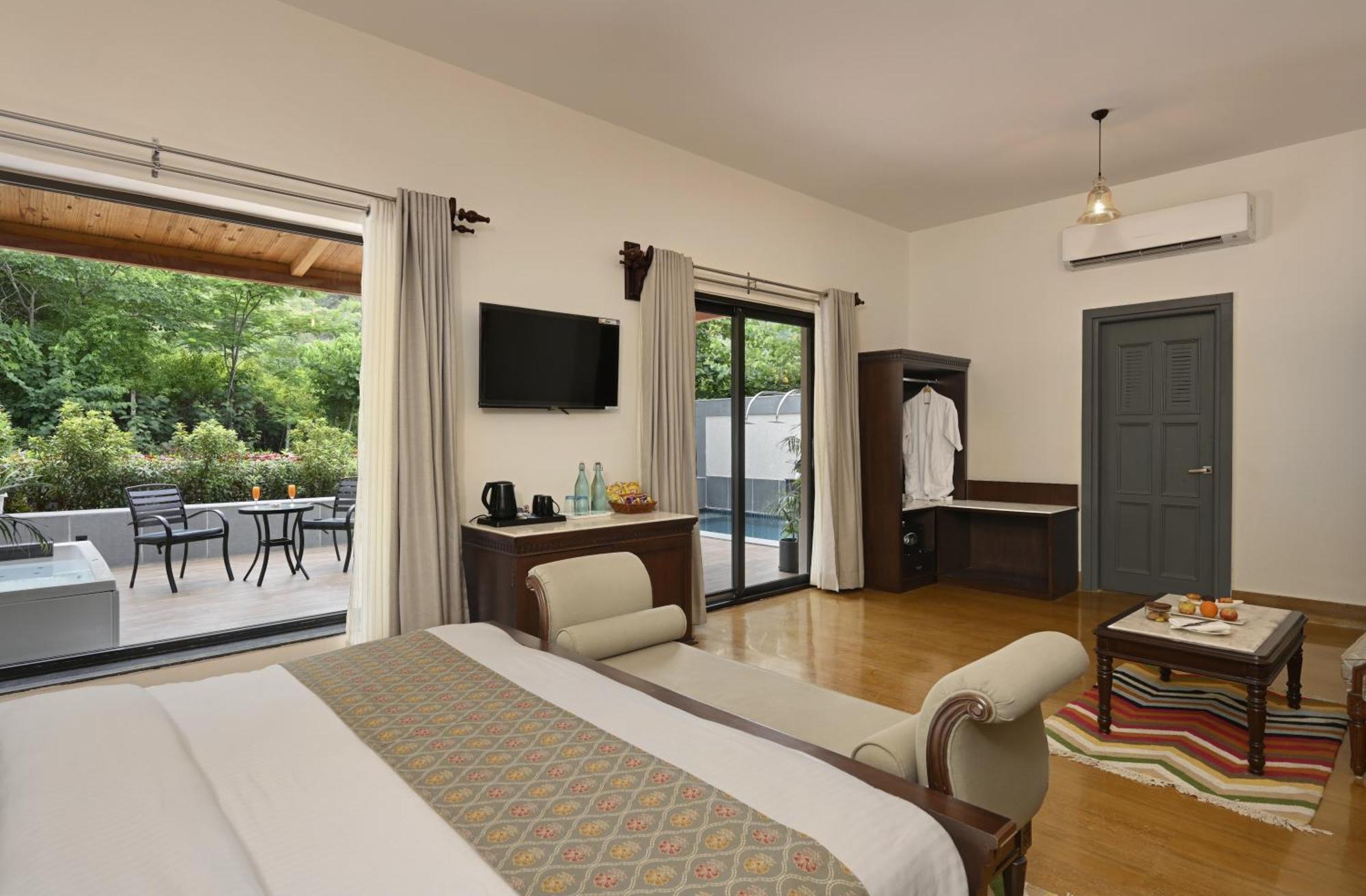 Anandam - A Luxury Resort In Udaipur Exteriör bild
